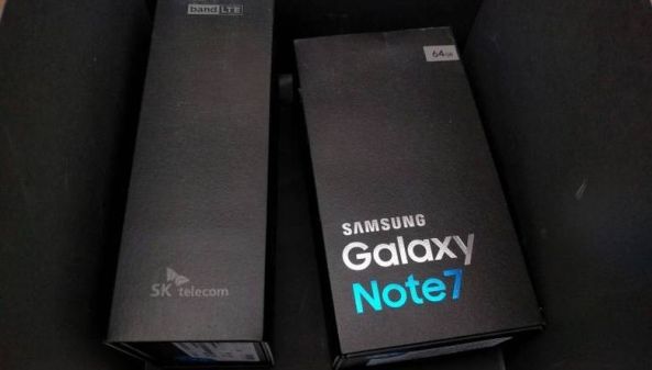 1Galaxy-Note-7-box