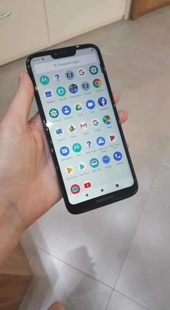 1Moto-G7-Power