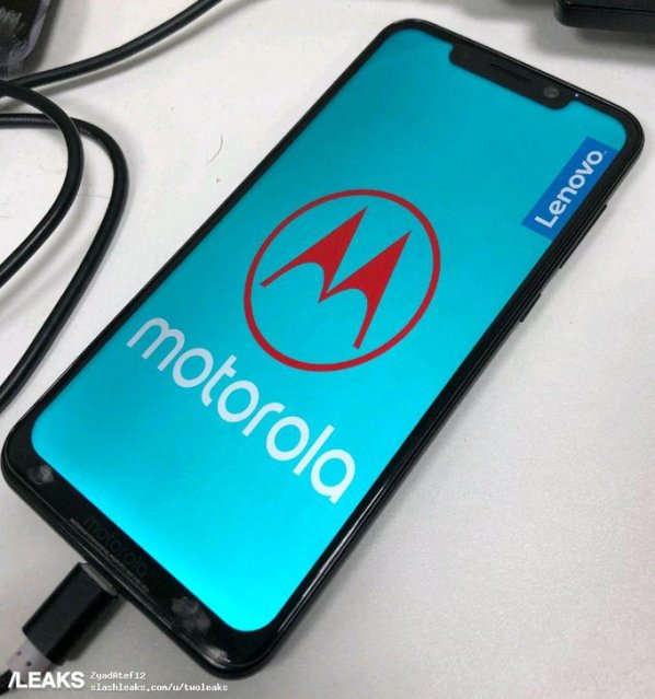 1Motorola-One-Power-screen