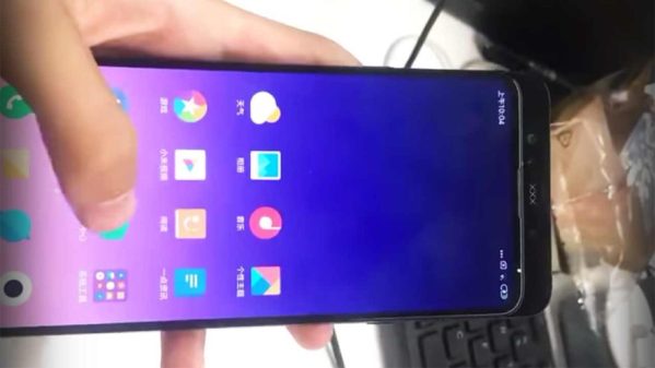 1Xiaomi-Mi-MIX-3-hands-on