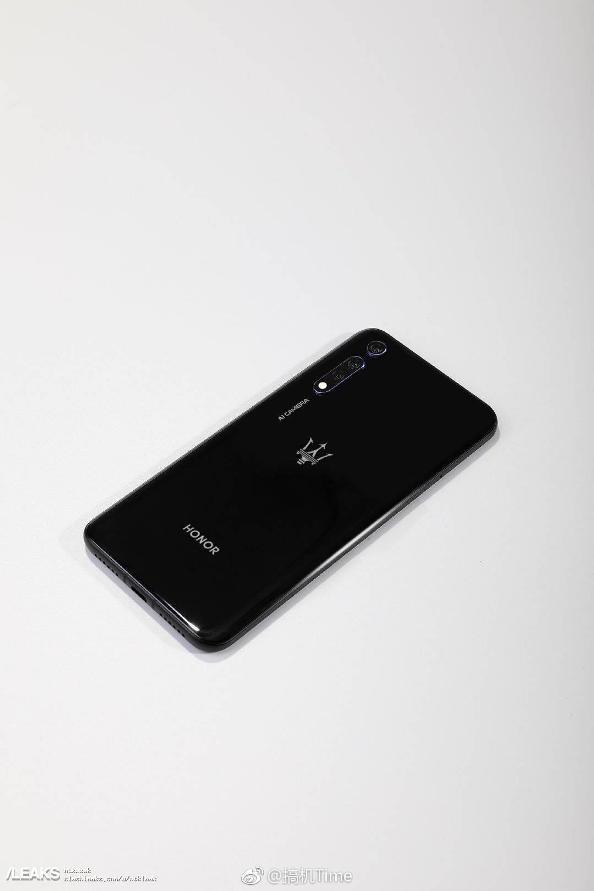 1honor-v20-maserati-edition