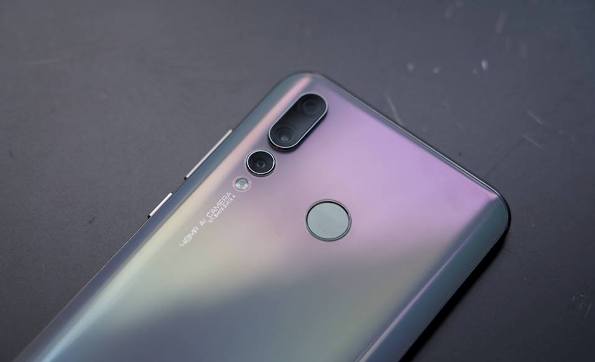 1huawei nova 4 back