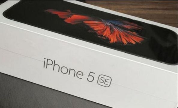 1iPhone-5se-retail-box