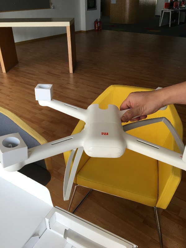 1xiaomi drone 3