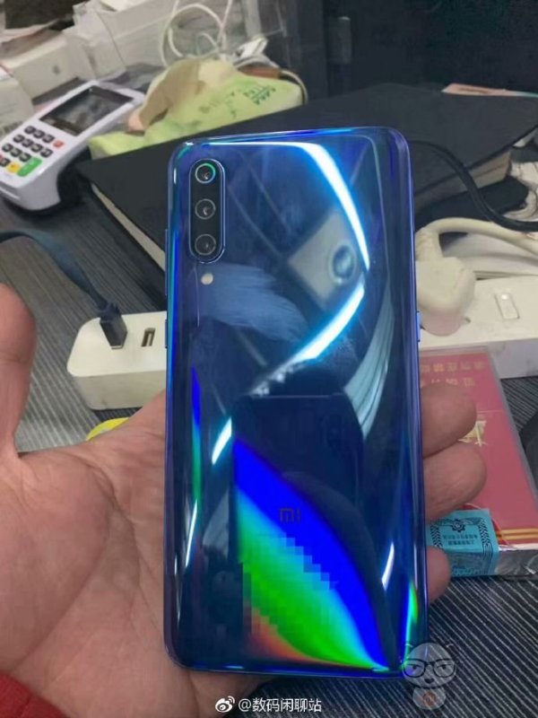 1xiaomi-mi-9-back