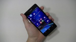 Microsoft Lumia 950 - vue 02