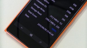 Nokia Lumia 735 - vue 15