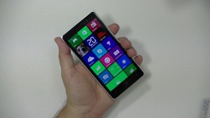 Nokia Lumia 830 - vue 06
