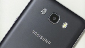 Samsung Galaxy J7 (2016) - vue 12