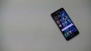 Test du Samsung Galaxy A3 - vue 03