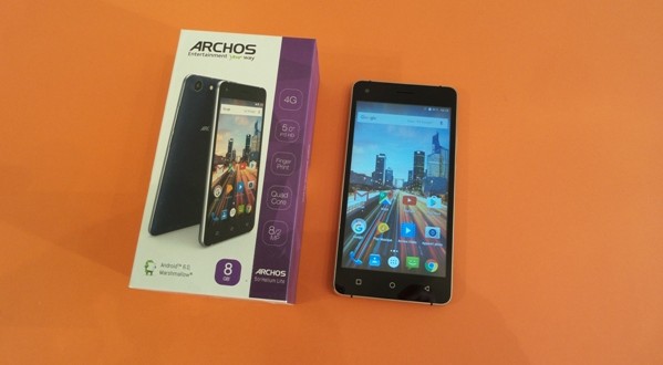 Test de l’Archos 50f Helium Lite : un low-cost au look premium – Top