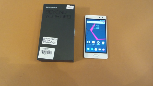 bluboo xtouch - vue 10