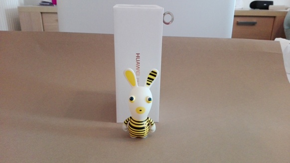 huawei p8 lite vs sony xperia m4 aqua - vue 01