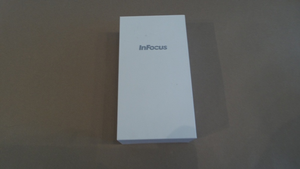 infocus m560 - vue 02