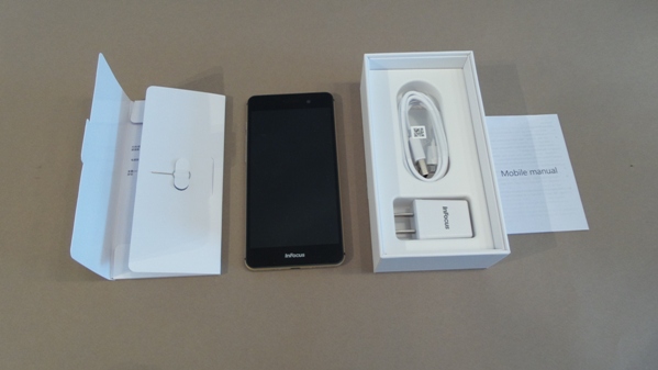 infocus m560 - vue 03