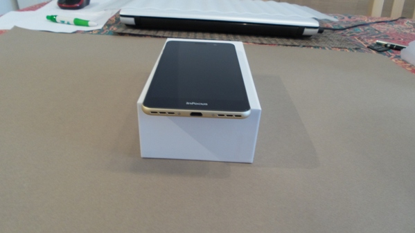 infocus m560 - vue 06