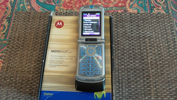 motorola razr v3xx - vue 06