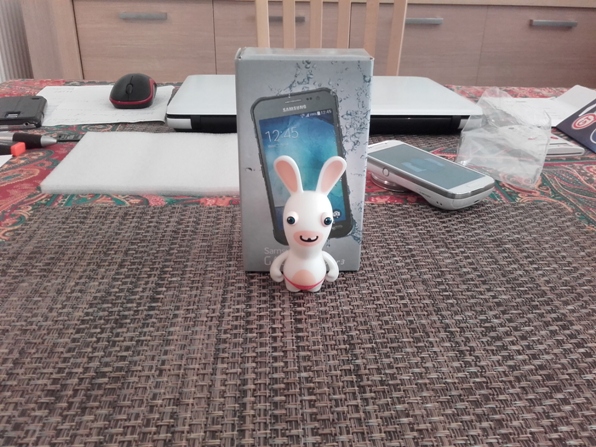 samsung galaxy xcover 3 - vue 01