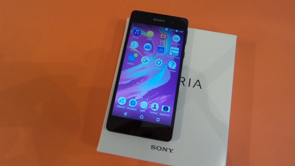 sony-xperia-e5-vue-11